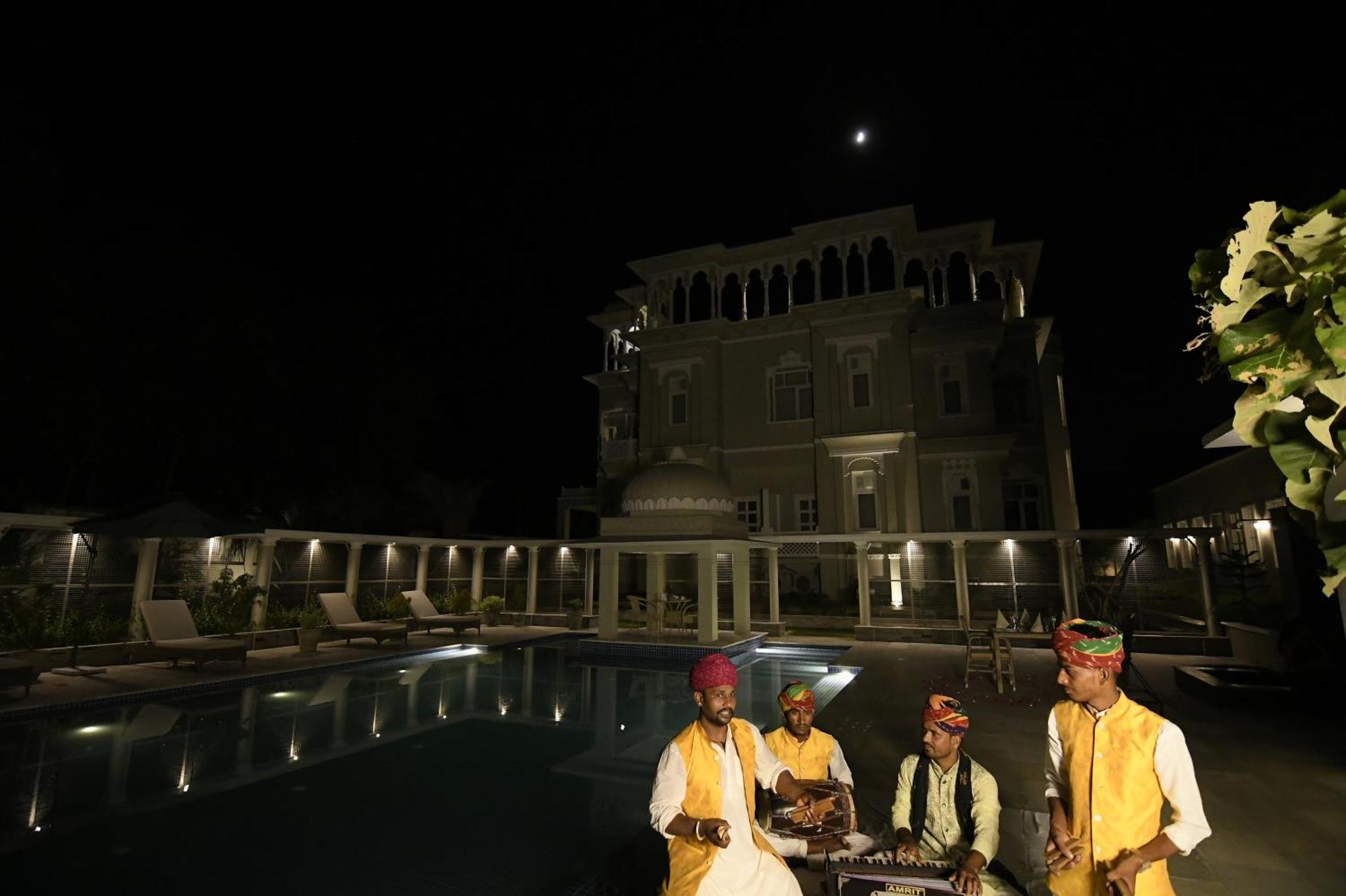 The Tiger Villa Ranthambore Atd India Group 萨瓦伊马多普尔 外观 照片