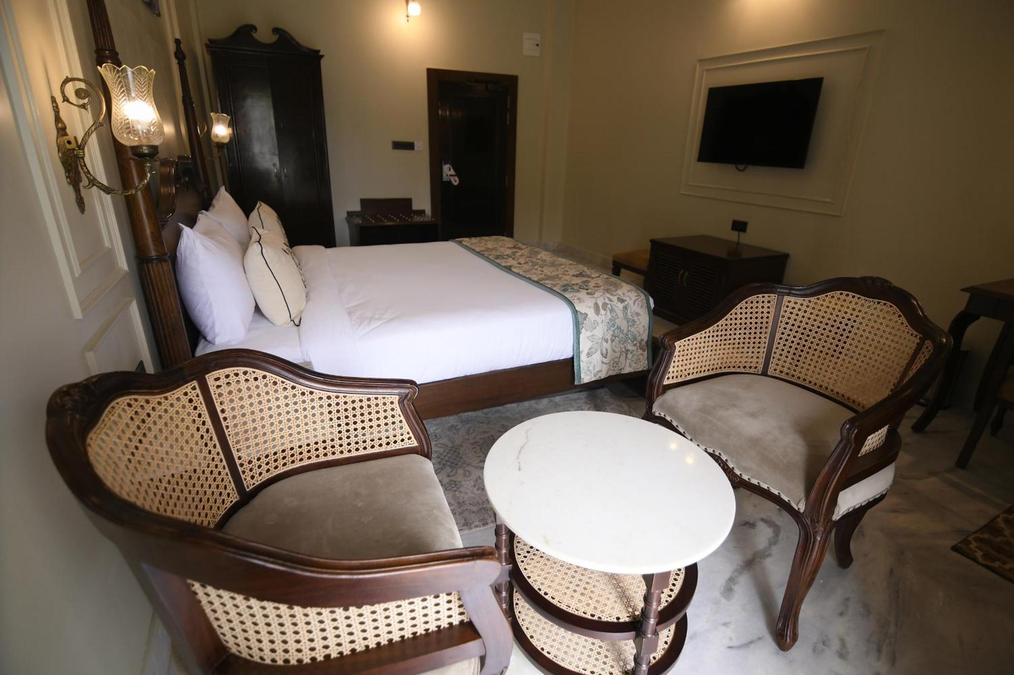 The Tiger Villa Ranthambore Atd India Group 萨瓦伊马多普尔 外观 照片
